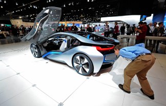 Closer Look: BMW's New i3, i8 Models