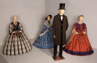 Free to See: Oscar Costumes Go on Exhibit
