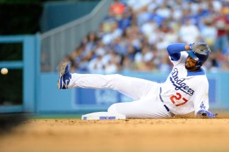 Dodgers Making Incredible Dives