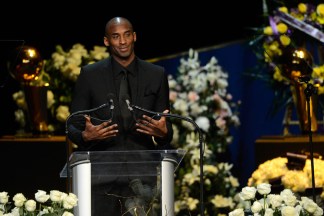 Lakers Family Remembers Dr. Jerry Buss