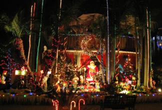 Holiday Lights Viewer Slideshow