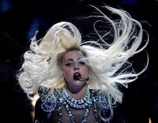 Twitterheads: Celebrities Who Tweet