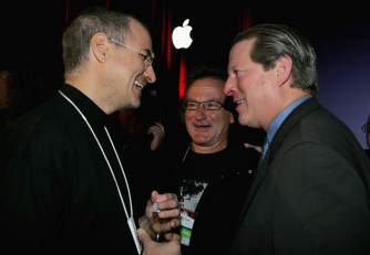 Feds Still Probing Google, Apple Links