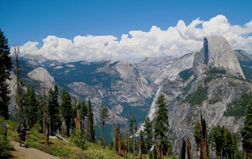 Group Hike, Glacier Point, Glorious Views