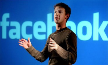 Facebook Execs Won't Sell Shares