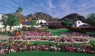 La Quinta Gains an Unusual Sand Sculpture