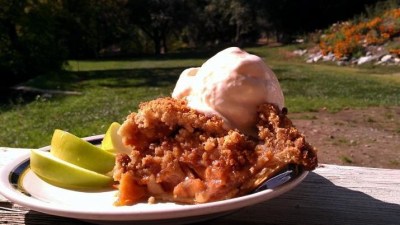 Pie Time in Oak Glen