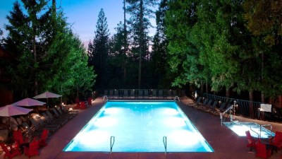 Evergreen Lodge's Cool Pool