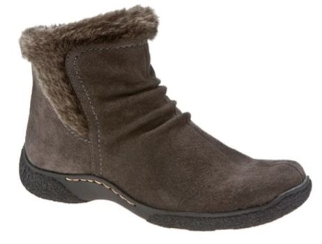 Good Deal: Bare Trap Boots