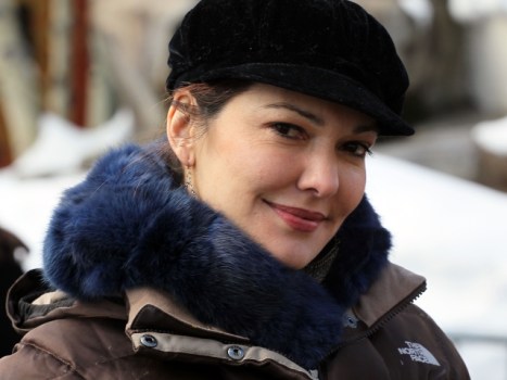 "Gossip Girl" Mom Explores Wicked Side