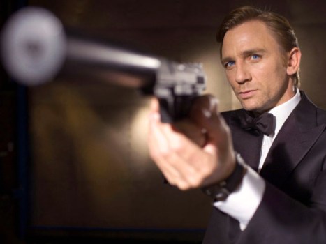 Agent 007 Coming to the Rescue of "Cowboys & Aliens"
