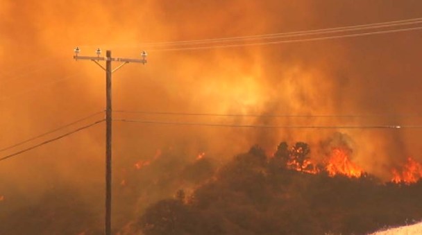 "Grand Fire" Scorches Thousands of Acres Near Frazier Park