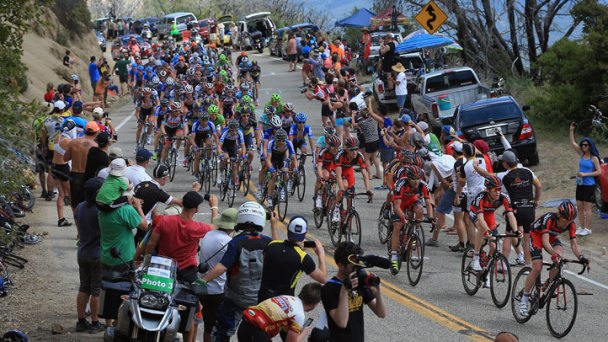 Amgen Tour Bicyclists Race Through 124 Miles of Desert