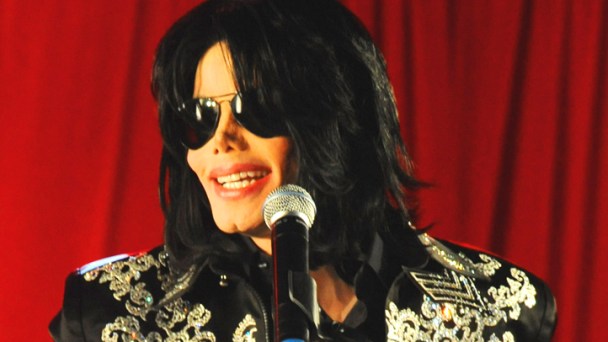 Autographed Jackson Memorabilia May Be Phony
