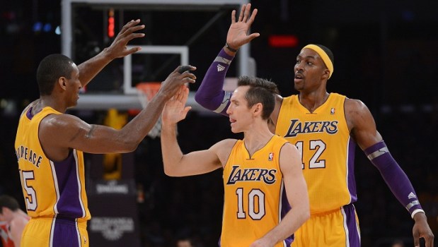 Lakers Face Tough Toronto Test on Sunday Morning