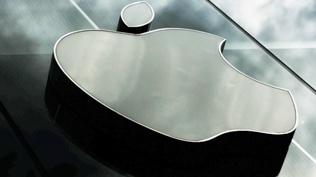 Apple Hogs Patent for the Word "Lightning"