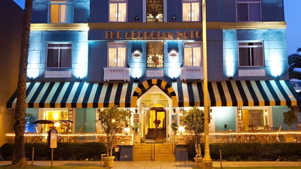 A Santa Monica Landmark at 80