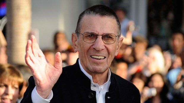 Leonard Nimoy Returns to 'Fringe' - Is 'Star Trek 2' In His Future Too?