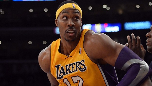 Dwight Howard Faces Orlando Magic For First Time