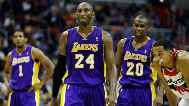 Lakers vs 76ers: Kobe Bryant & Jodie Meeks Homecoming