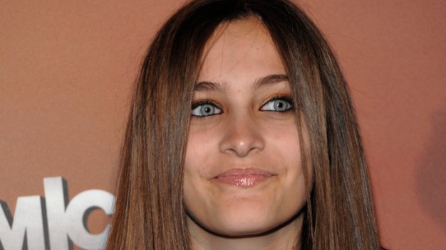Video Shows Paris Jackson Testify in Father's Trial