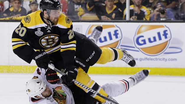 Paille, 3rd Line Push Bruins Into Series Lead