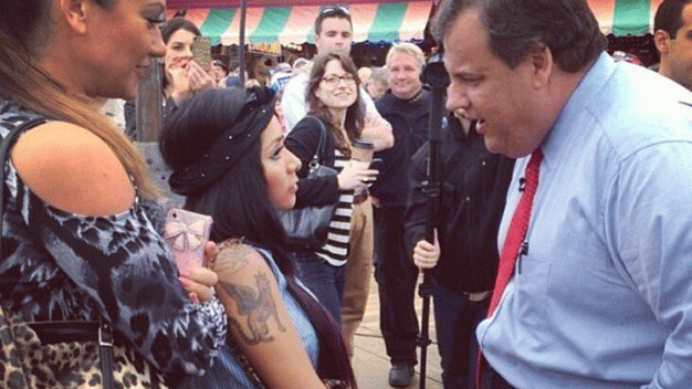Awkward Exchange Between Snooki and Christie