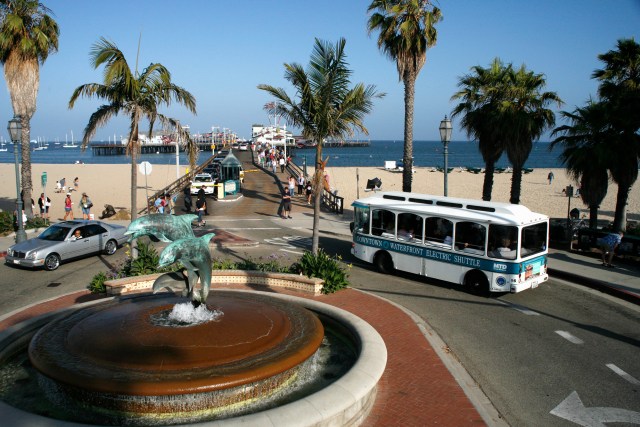 How Santa Barbara Does Car-Free