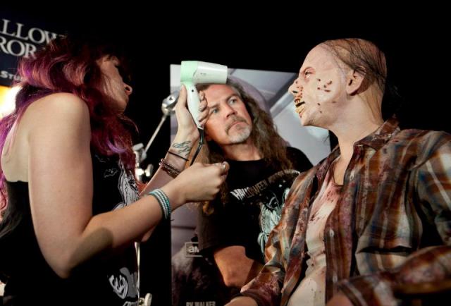 Halloween Horror Nights Make-Up