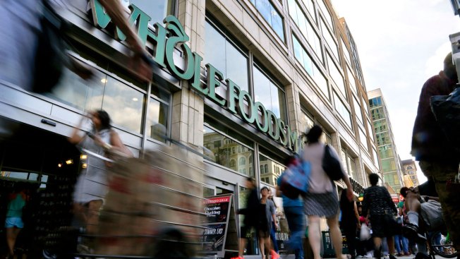 Amazon to buy Whole Foods for $13.7 billion Amazon to buy Whole Foods for $13.7 billion