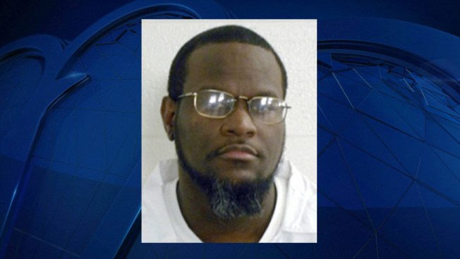 Arkansas inmate receives communion for last meal