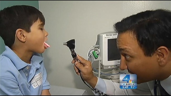 Salini Bowen, whose son has several food allergies, says parents can’t let their guard down when it comes to their kid’s food allergies. The uKnow test now allows parents and patients to test the severity of food allergies, which Dr. Inderpal Randhawa, of Miller Children’s Hospital in Long Beach, explains replaces fear with knowledge. Dr. Bruce Hensel reports for the NBC4 News at 5 p.m. on Sept. 4, 2012.