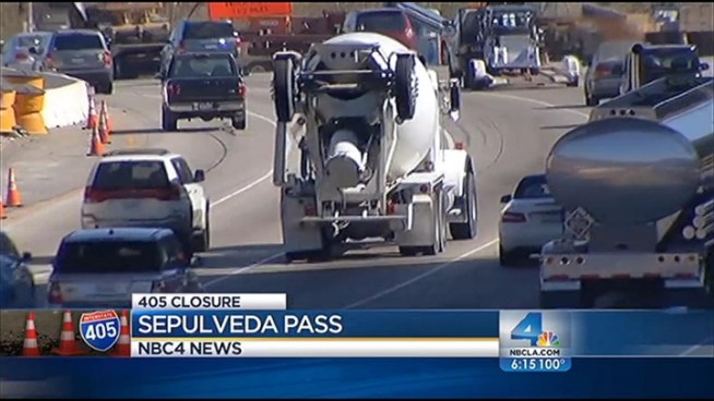 The northbound San Diego (405) Freeway will be closed from Getty Center Drive through Ventura Boulevard to prepare for Carmageddon 2. Janet Kwak reports for the NBC4 News at 6 p.m. on Sept. 15, 2012.