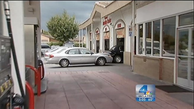 Police are hoping that surveillance footage will help catch an attacker who beat up a 50-year-old gas station attendant in West Covina on Sunday. Stephanie Elam reports from West Covina for the NBC4 News at 5 p.m. on Oct. 11, 2012.