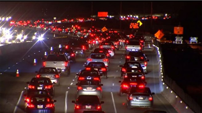 A weekend construction project on the northbound 405 Freeway that squeezed the nation's busiest roadway from five to two lanes looked set to be completed early. Janet Kwak reports for the NBC4 News at 11 p.m. on Saturday, March 2, 2013.