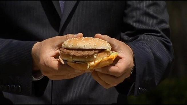 About 82 percent of Americans eat at restaurants at least once a week, but a new study shows that not all sit-down chains are healthier than fast food joints. Nearly all of the 31,000 items studied failed to meet calorie, sodium, fat and saturated fat requirements set the U.S. Department of Agriculture. Gordon Tokumatsu reports for the NBC4 News at 5 p.m. on May 17, 2012.