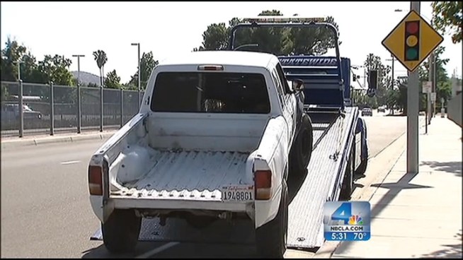 CHP Officer Darren Meyer says a crash outside Hemet High School that injured several students was not due to faulty brakes, as witnesses said the 18-year-old driver and his passengers alleged at the time. Craig Fiegener reports for NBC4 News at 5 p.m. on June 4, 2012.