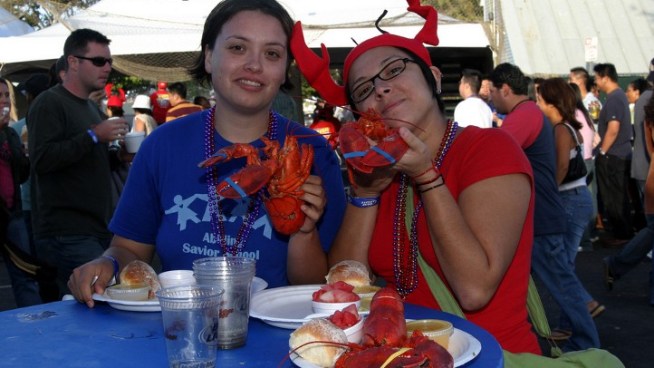 The Port of LA Lobsterfest begins Friday and continues through Sunday. NBCLA.com managing editor Jon Lloyd has a look at other weekend events on Today in LA on Sept. 14, 2012.