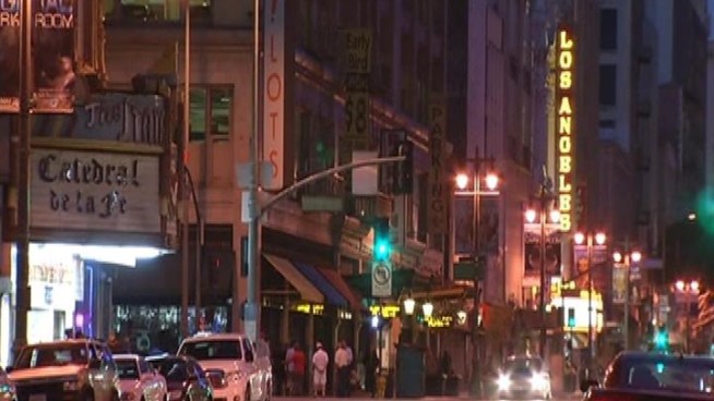 The official opening of the Los Angeles Brewing Company Thursday in the historic Chapman Building is part of an effort to revitalize the historic Broadway corridor. Kim Baldonado reports from downtown for NBC4 News at 11 p.m. on April 19, 2012.