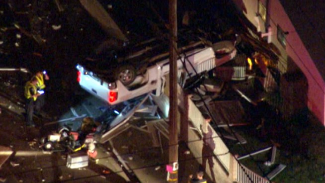 The off-duty officer was arrested and booked on suspicion of DUI after the crash in Simi Valley. Toni Guinyard reports for the NBC4 News at noon on Wednesday, Sept. 5, 2012.