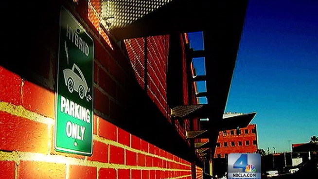 NBC4's Ana Garcia gets to the bottom of why the West Hollywood DMV posted 