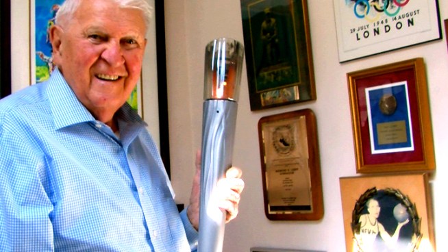Ray Lumpp, who played point guard on the gold medal-winning U.S. basketball team at the London Games in 1948, fondly recalls his Olympic experience.