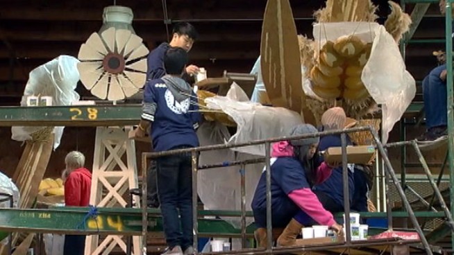 With the 2013 Rose Parade just days away, organizers are putting the finishing touches on this year's 42 floats. Lolita Lopez reports for the NBC4 News at Noon on Dec. 27, 2012.