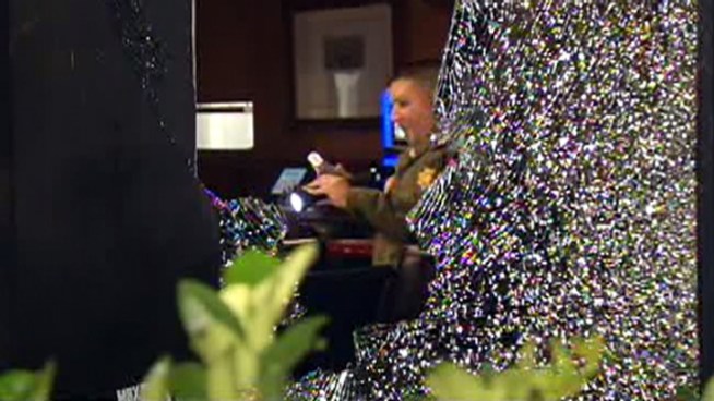 A pub smash-and-grab nets thieves 10 dollars and no booze.