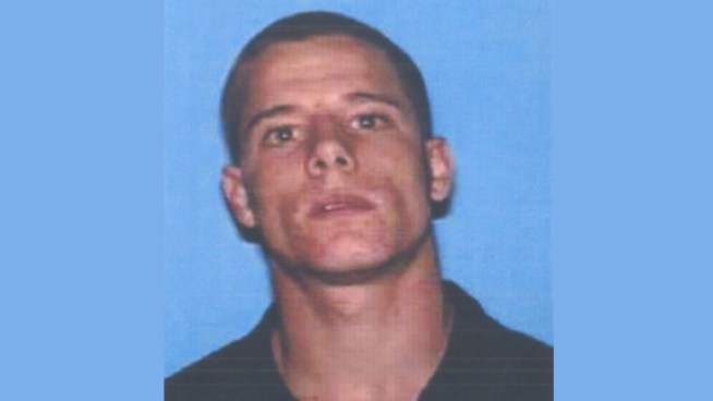 Scott Sterling, the 32-year-old son of Los Angeles Clippers owner Donald Sterling, was found dead at his Malibu apartment late Tuesday night. Detectives think drugs may be involved. Patrick Healy reports from Malibu for the NBC4 News at 5 p.m. on January 2, 2013.