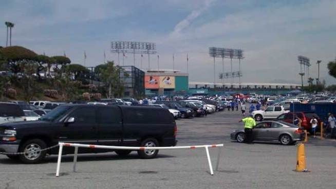 Dodgers Waive Parking Fee for 3 Games