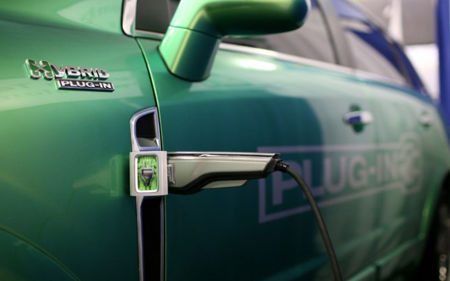 Plug-in Hybrid Cars by 2015? No Way Mr. President