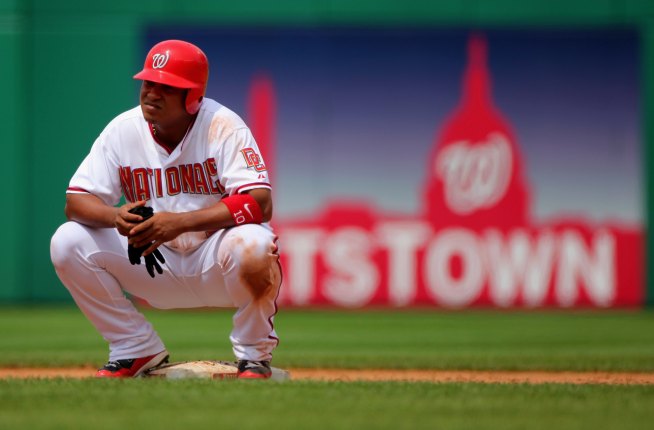 Suddenly Hot Dodgers Add Depth With Belliard