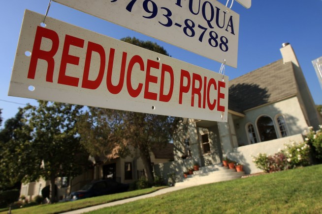 Loan Company Goes Dormant, Hundreds Could Lose Homes