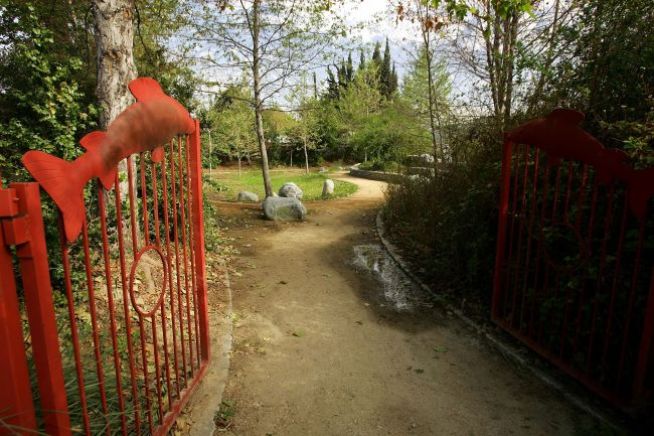 Fresh Place to Walk in LA